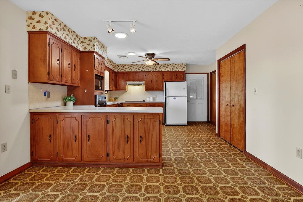 150 Battlefield Road Waynesboro, VA 22980 - Photo 12 of 61