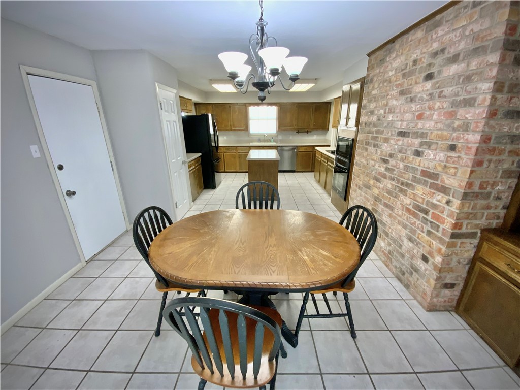 1409 West Trinity Street Groesbeck, TX 76642 - Photo 14 of 59