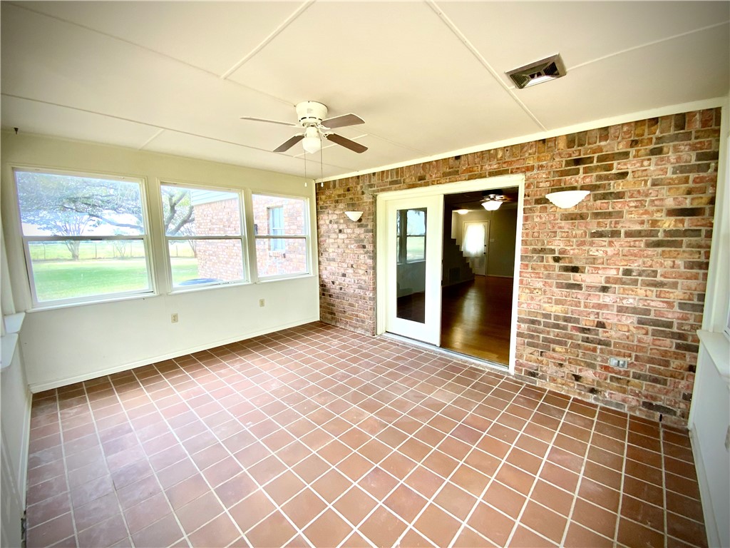 1409 West Trinity Street Groesbeck, TX 76642 - Photo 23 of 59