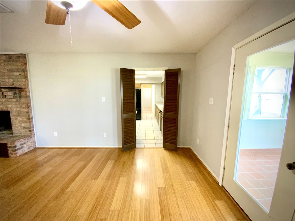 1409 West Trinity Street Groesbeck, TX 76642 - Photo 9 of 59