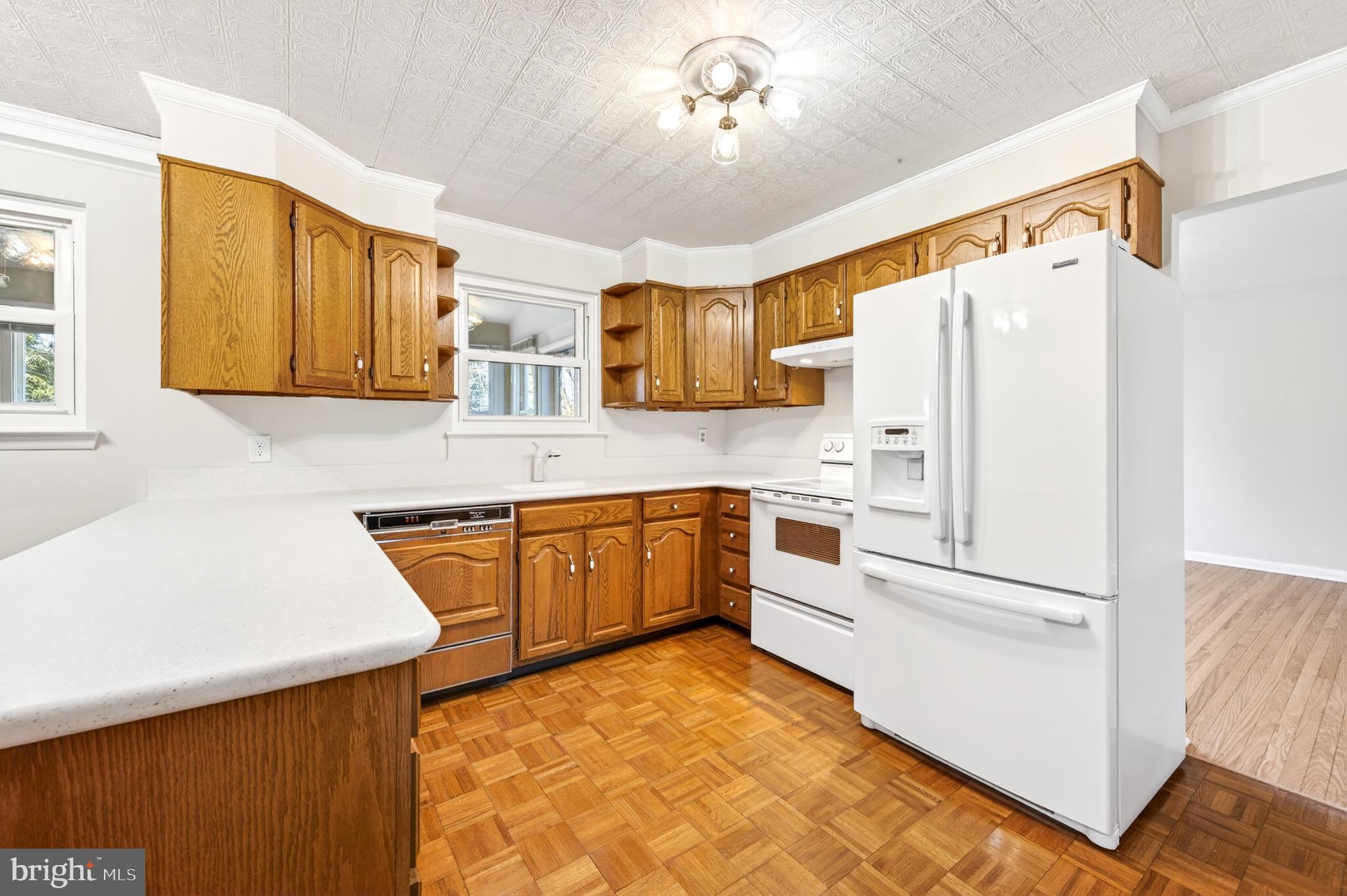 1336 Ship Road West Chester, PA 19380 - Photo 8 of 38 Kitchen