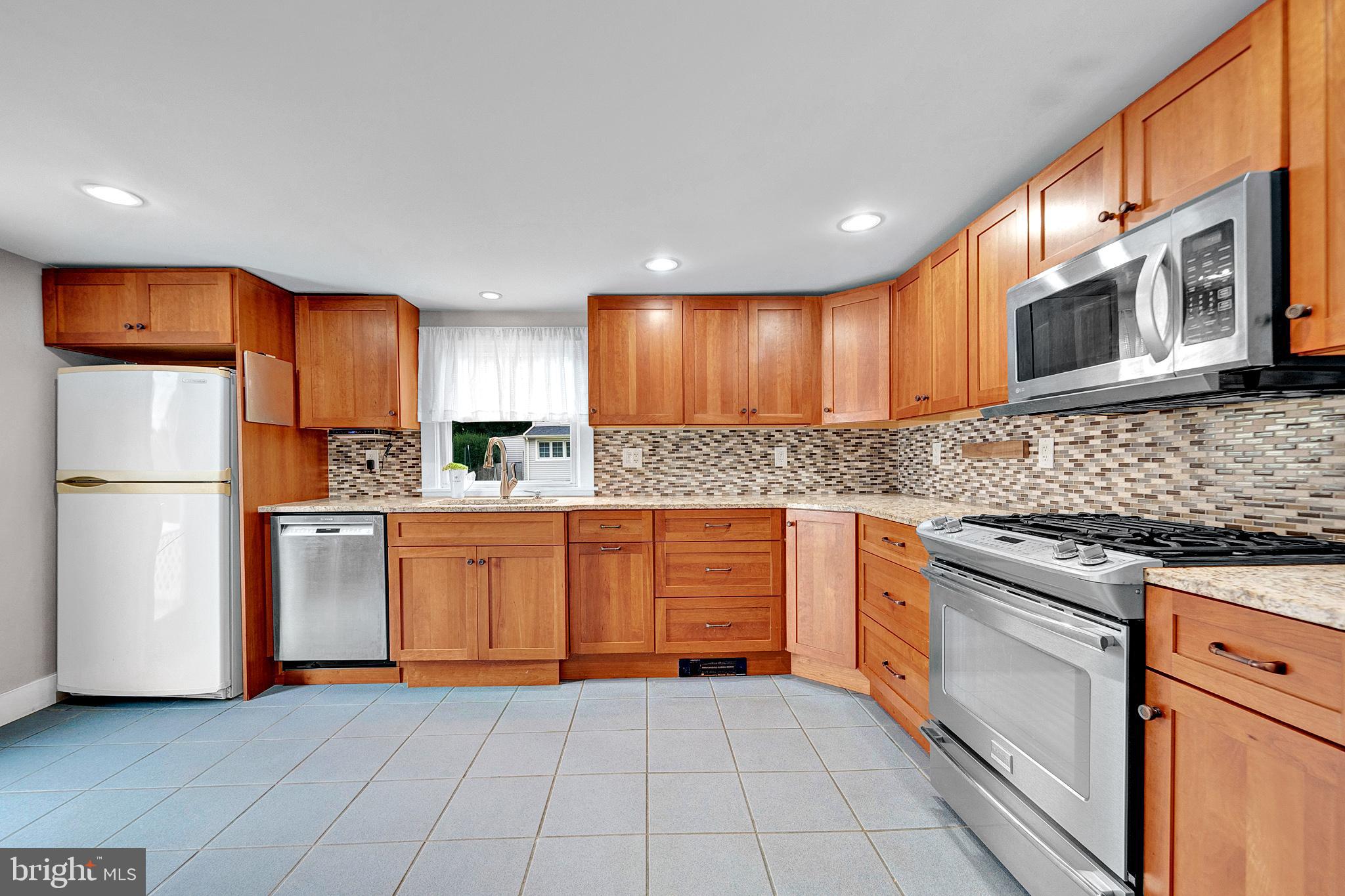 23 South Main Street Windsor, NJ 08561 - Photo 20 of 54