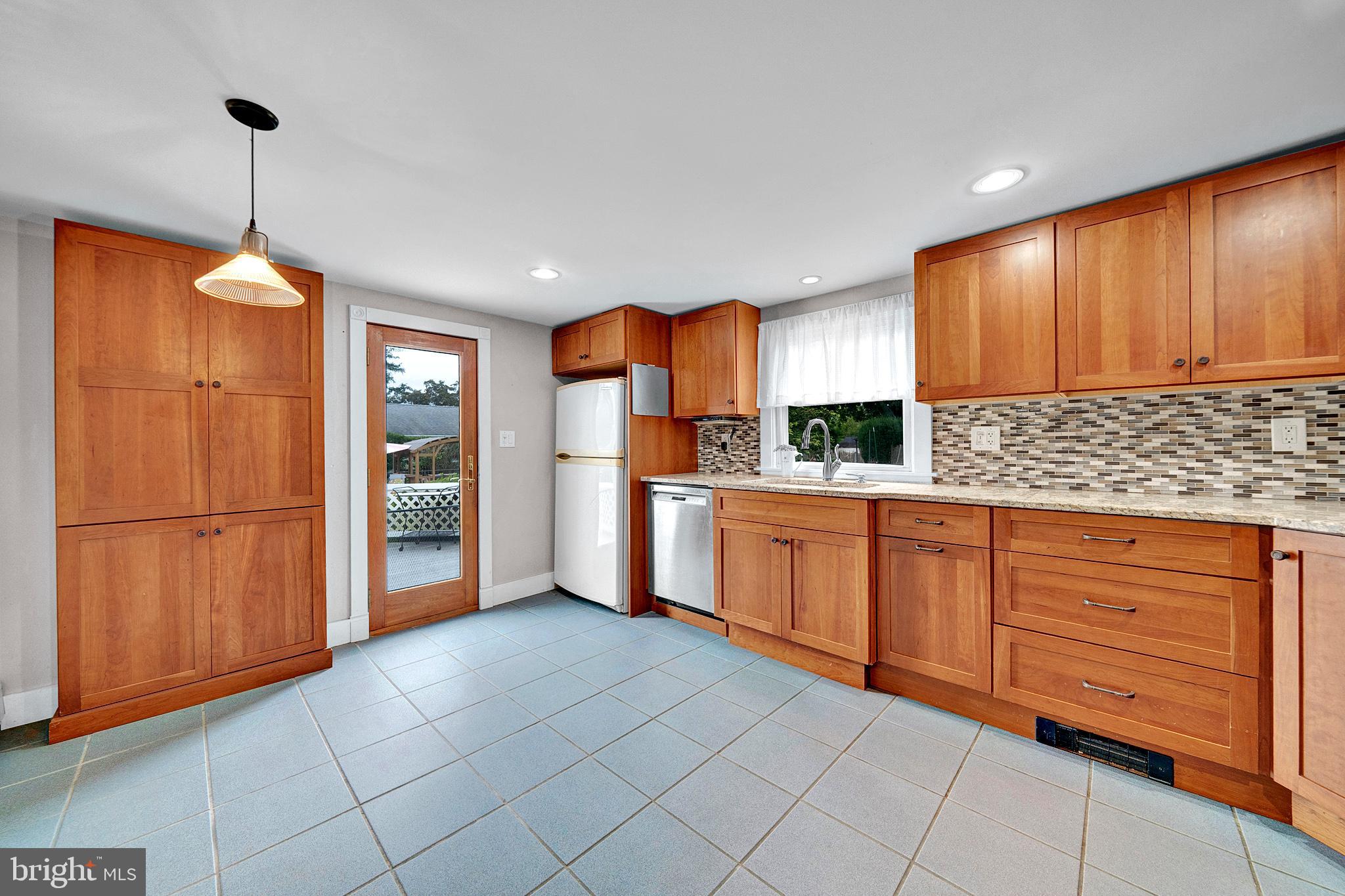 23 South Main Street Windsor, NJ 08561 - Photo 21 of 54