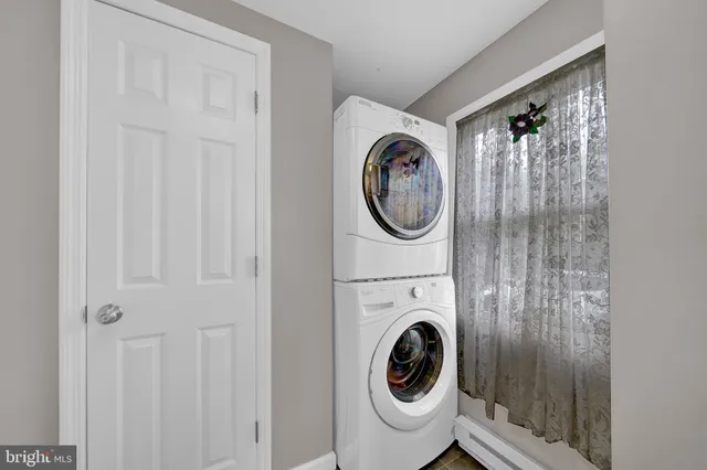 $649,900 | 23 South Main Street, Windsor, NJ 08561