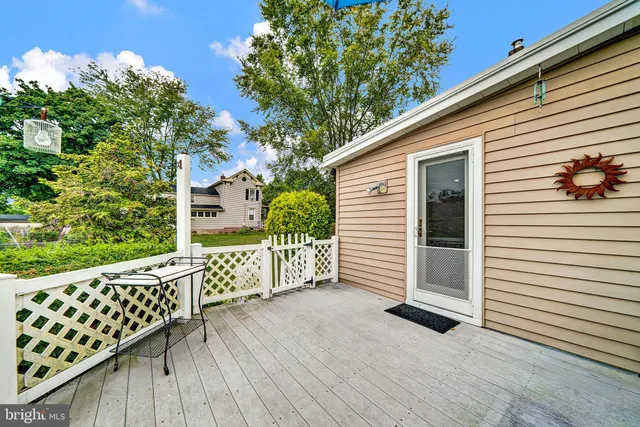 $649,900 | 23 South Main Street, Windsor, NJ 08561