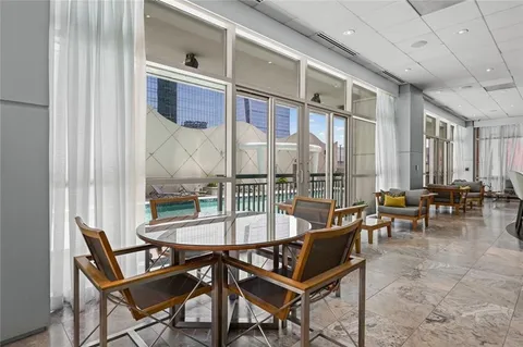 $250,000 | 3338 Peachtree Road Northeast, Unit 1105, Atlanta, GA 30326