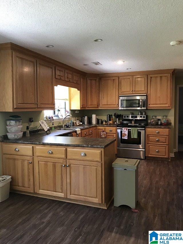 4025 Yellow Leaf Road Clanton, AL 35045 - Photo 10 of 25