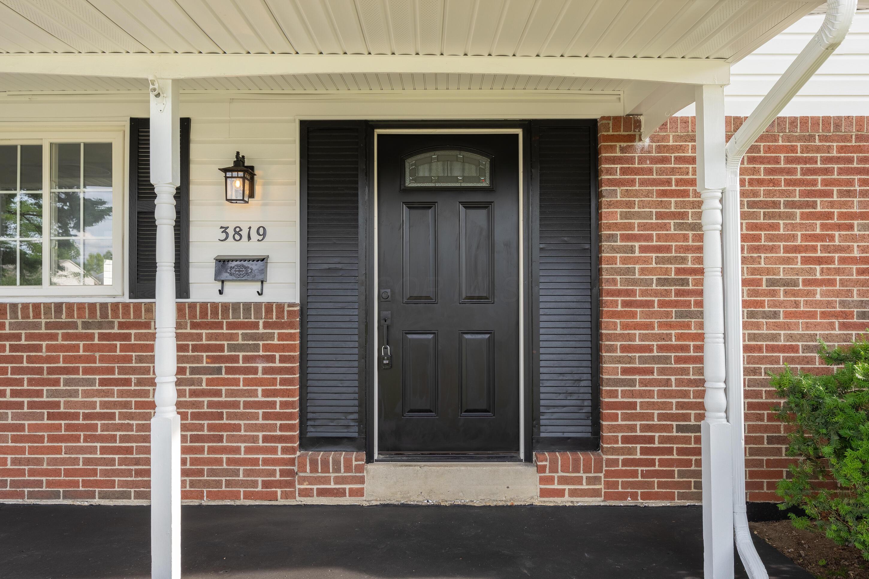 3819 Lynward Road Columbus, OH 43228 - Photo 12 of 57