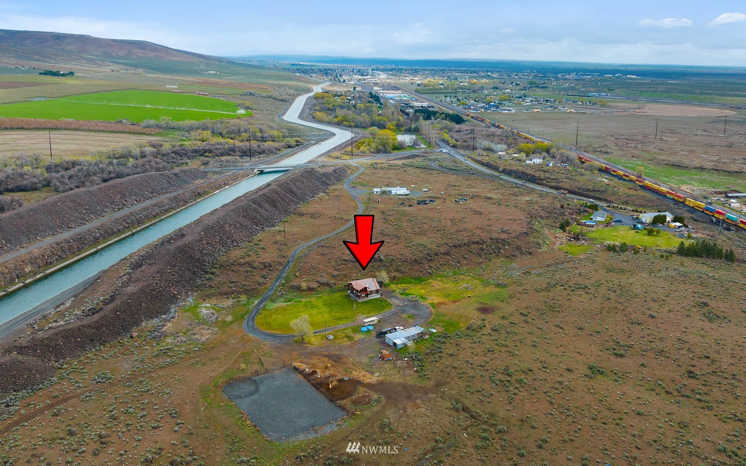 4301 Martin Road Northwest Ephrata, WA 98823 - Photo 33 of 40 a street view with beach and ocean view