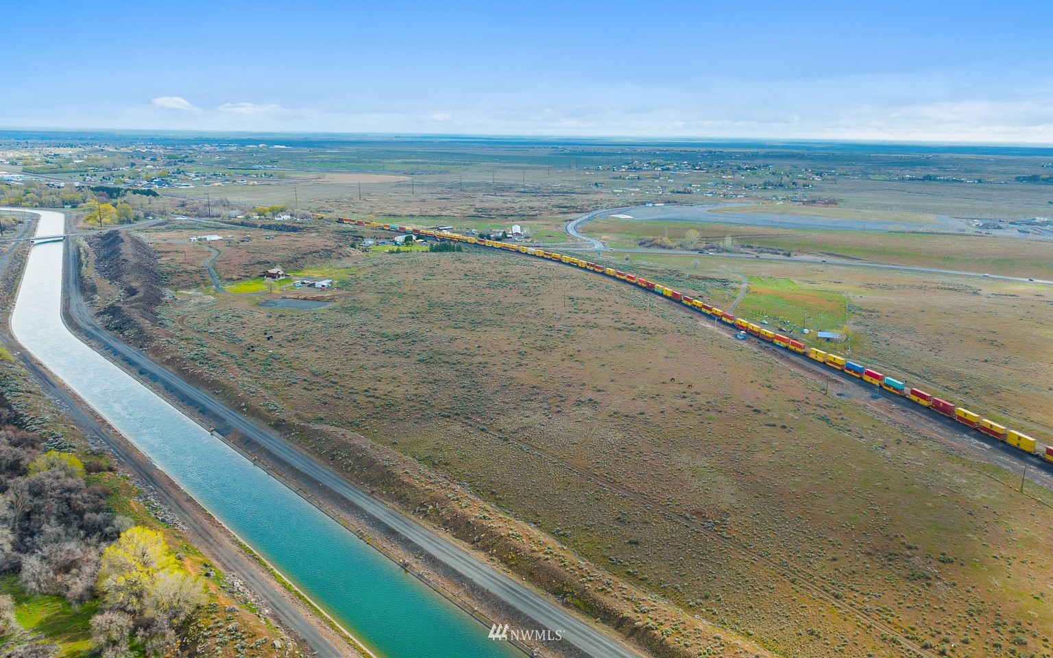 4301 Martin Road Northwest Ephrata, WA 98823 - Photo 34 of 40 a view of an ocean beach