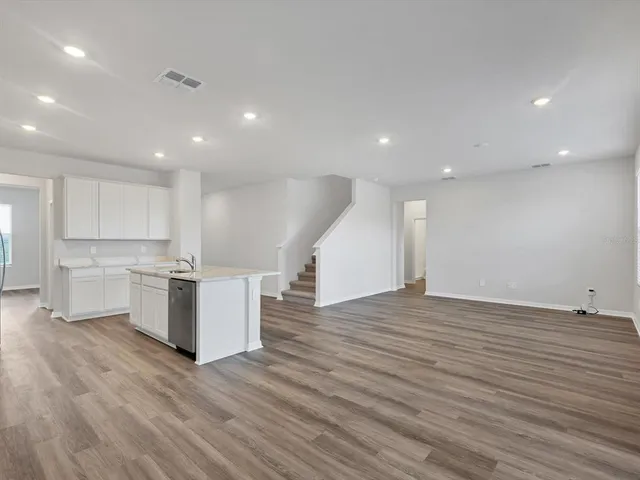 $2,900 | 12044 Kingsley Trail, Parrish, FL 34219