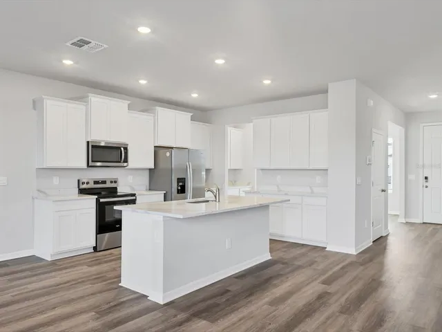 $2,900 | 12044 Kingsley Trail, Parrish, FL 34219