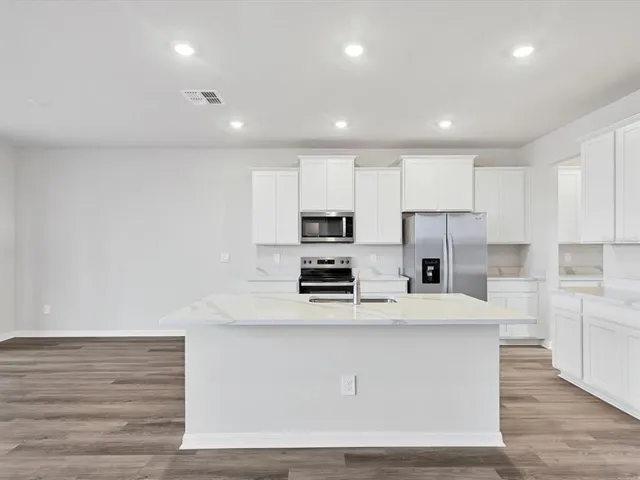 $2,900 | 12044 Kingsley Trail, Parrish, FL 34219