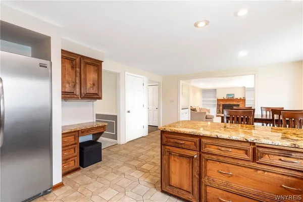 $549,900 | 25 Coventry Lane, Orchard Park, NY 14127