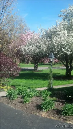 $549,900 | 25 Coventry Lane, Orchard Park, NY 14127