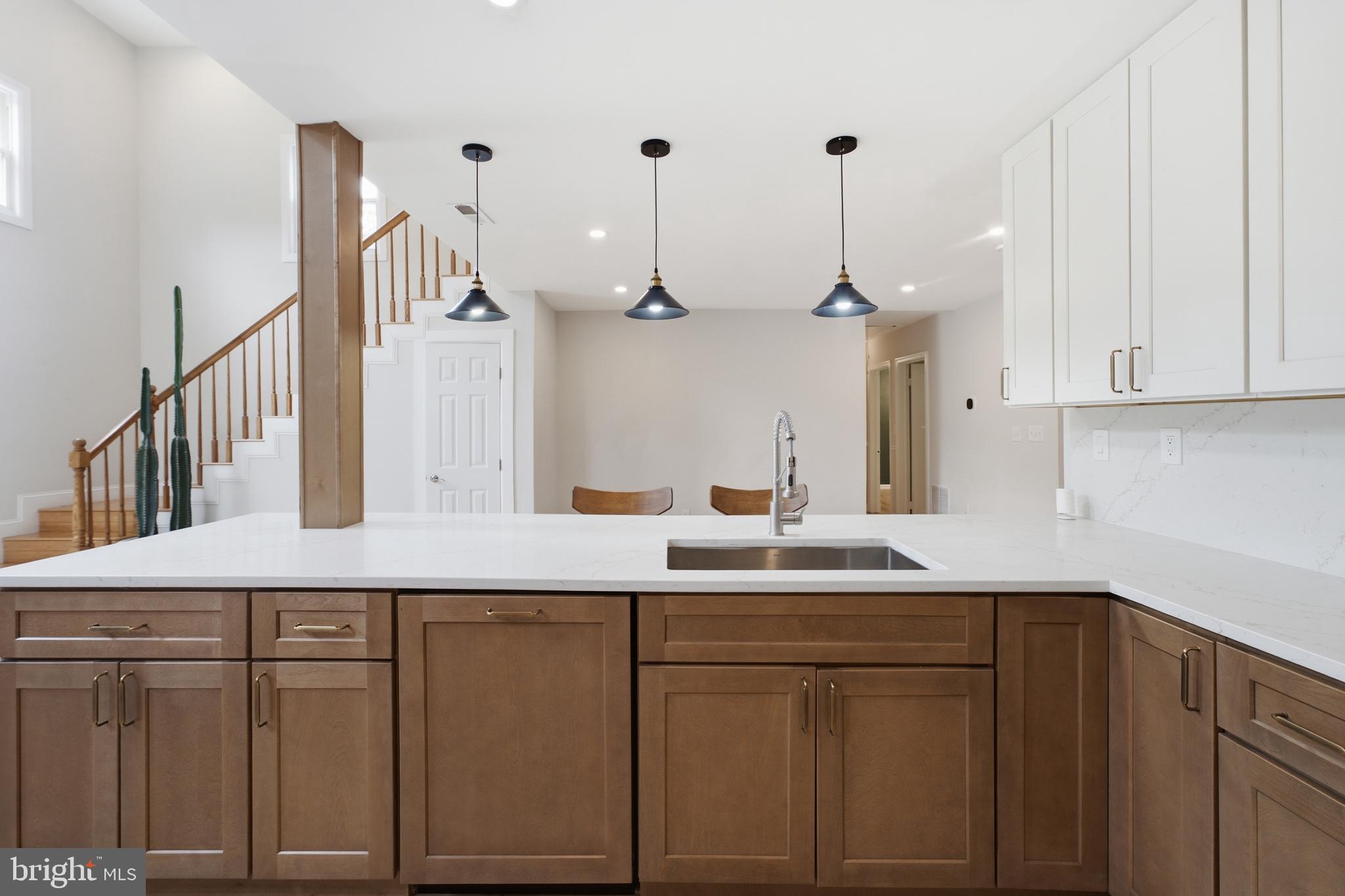 8421 West Grove Road Ellicott City, MD 21043 - Photo 7 of 44 Gallery Image 7