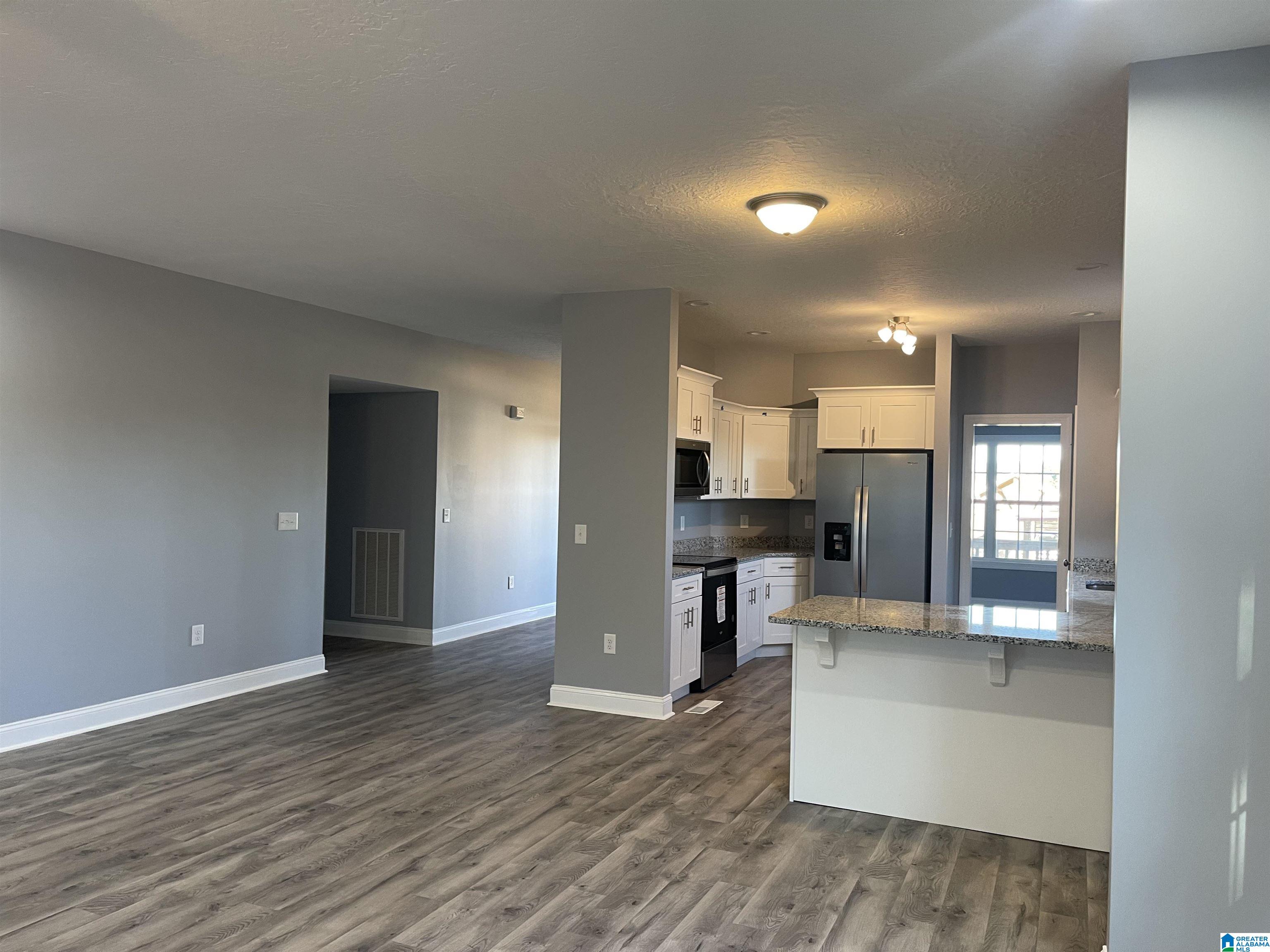 265 Bella Ridge Lincoln, AL 35096 - Photo 3 of 19