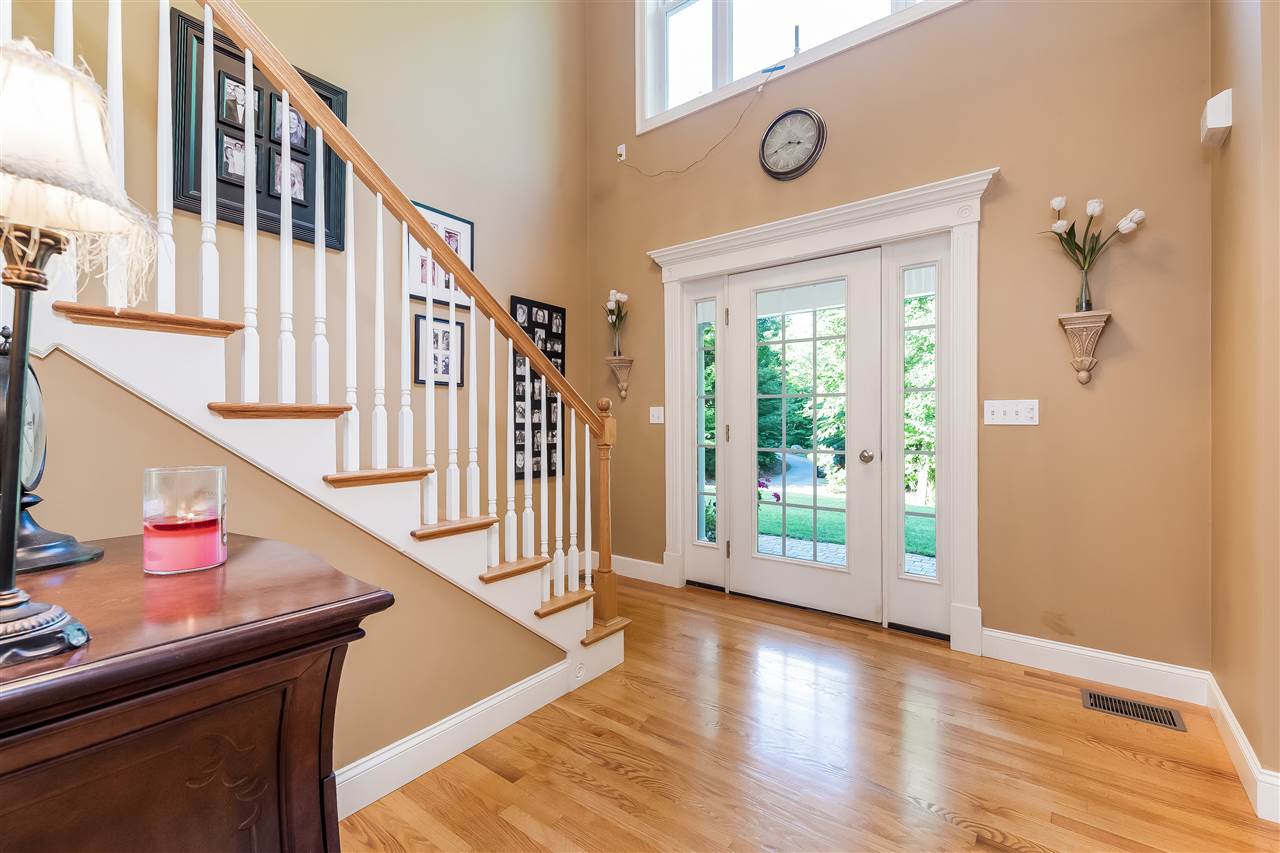7 Stone Ridge Lane Exeter, NH 03833 - Photo 4 of 39