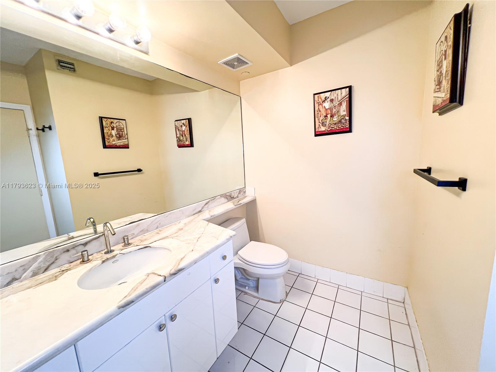 1330 West Avenue, Unit 1013 Miami Beach, FL 33139 - Photo 17 of 36