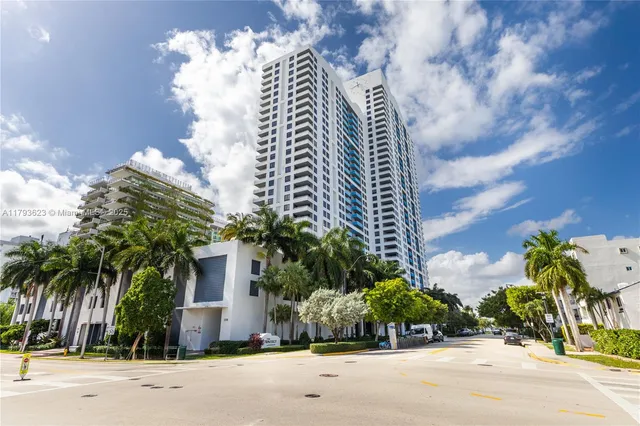 $869,000 | 1330 West Avenue, Unit 1013, Miami Beach, FL 33139