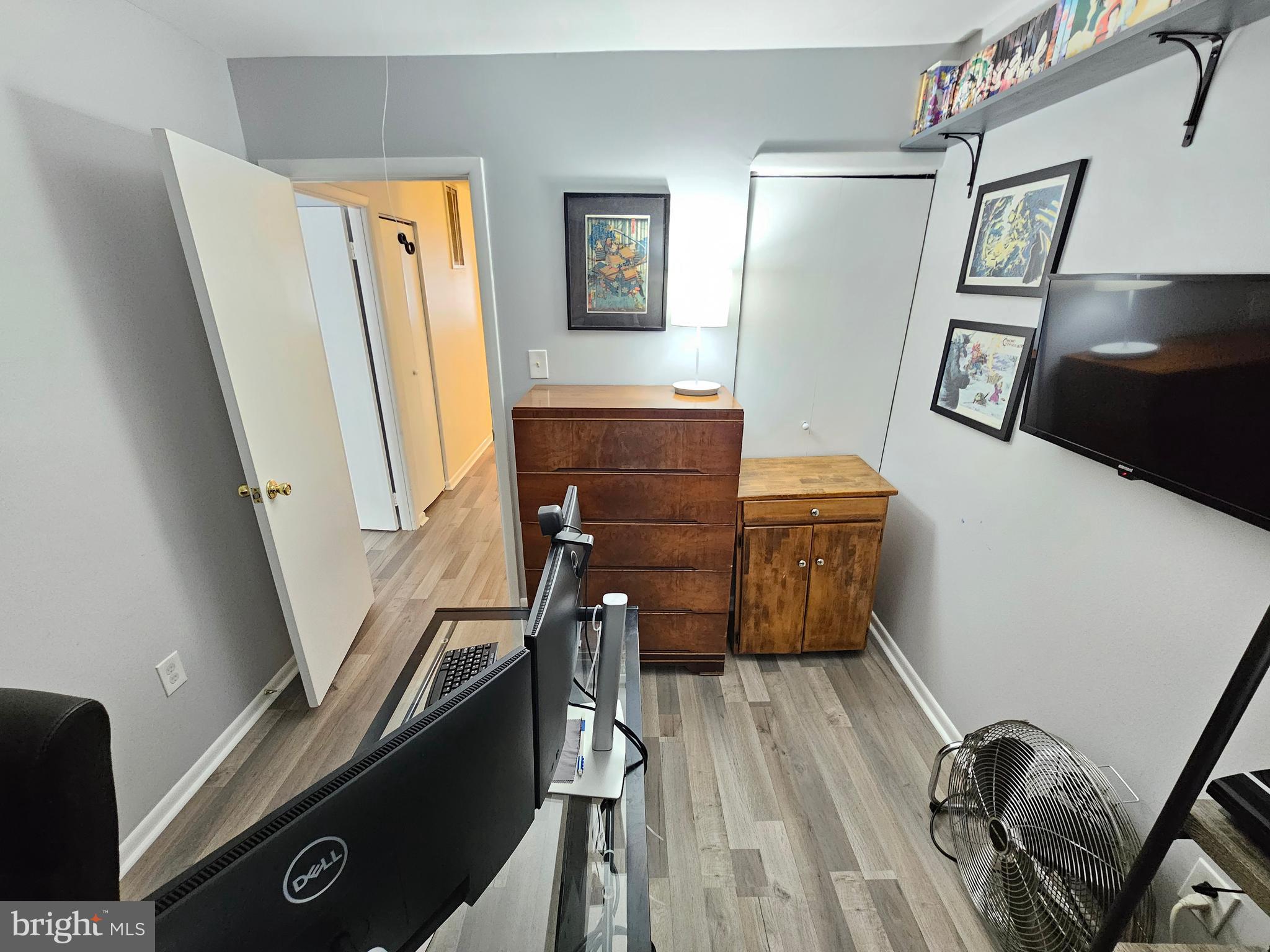 17445 Hoskinson Road Poolesville, MD 20837 - Photo 33 of 36 3rd Bedroom