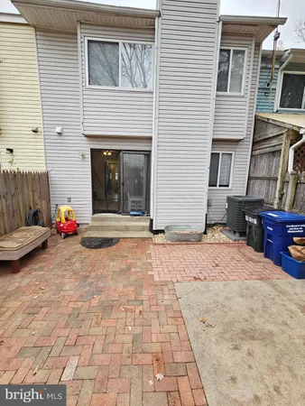 $2,300 | 17445 Hoskinson Road, Poolesville, MD 20837