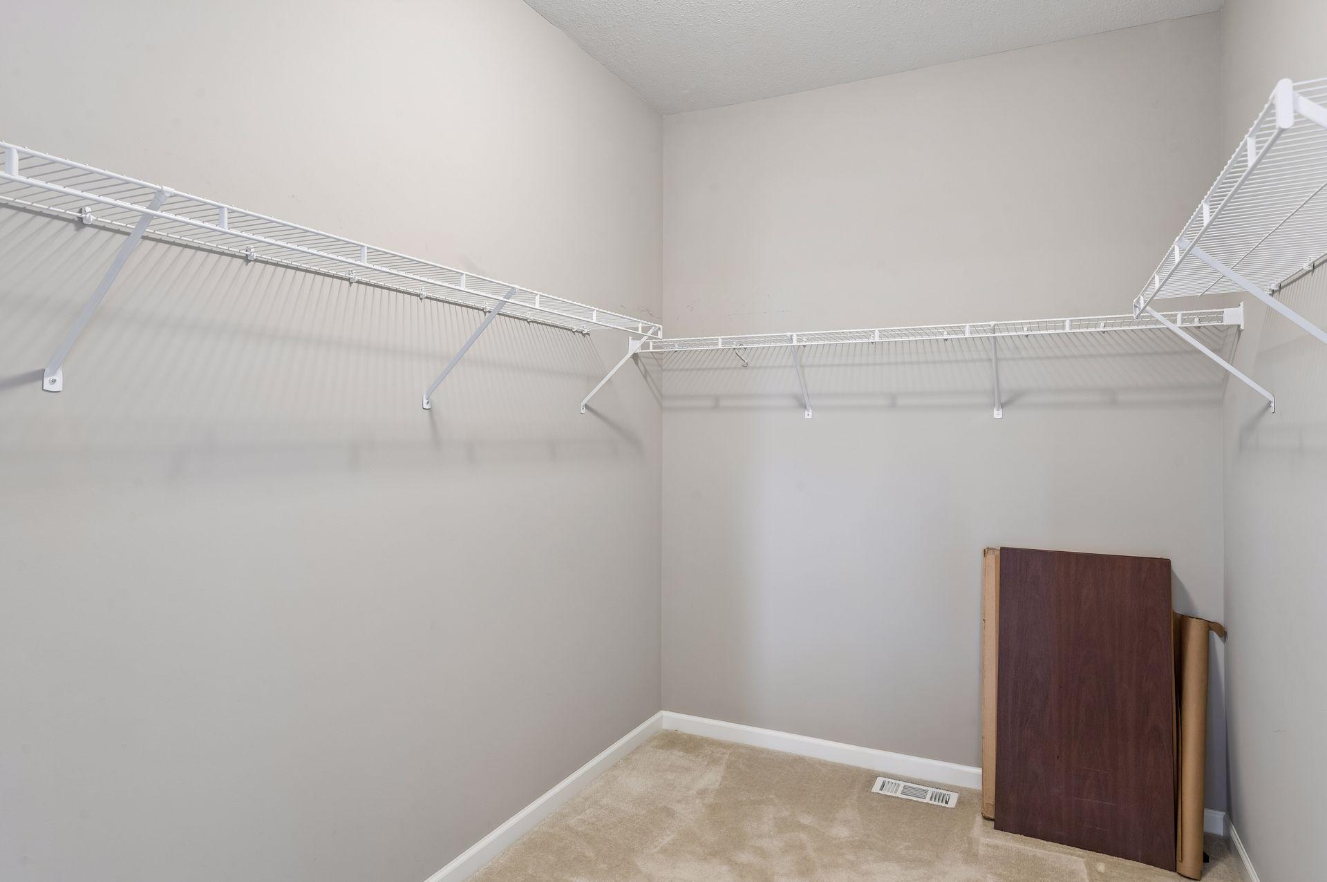11151 Territorial Trail Maple Grove, MN 55369 - Photo 20 of 34