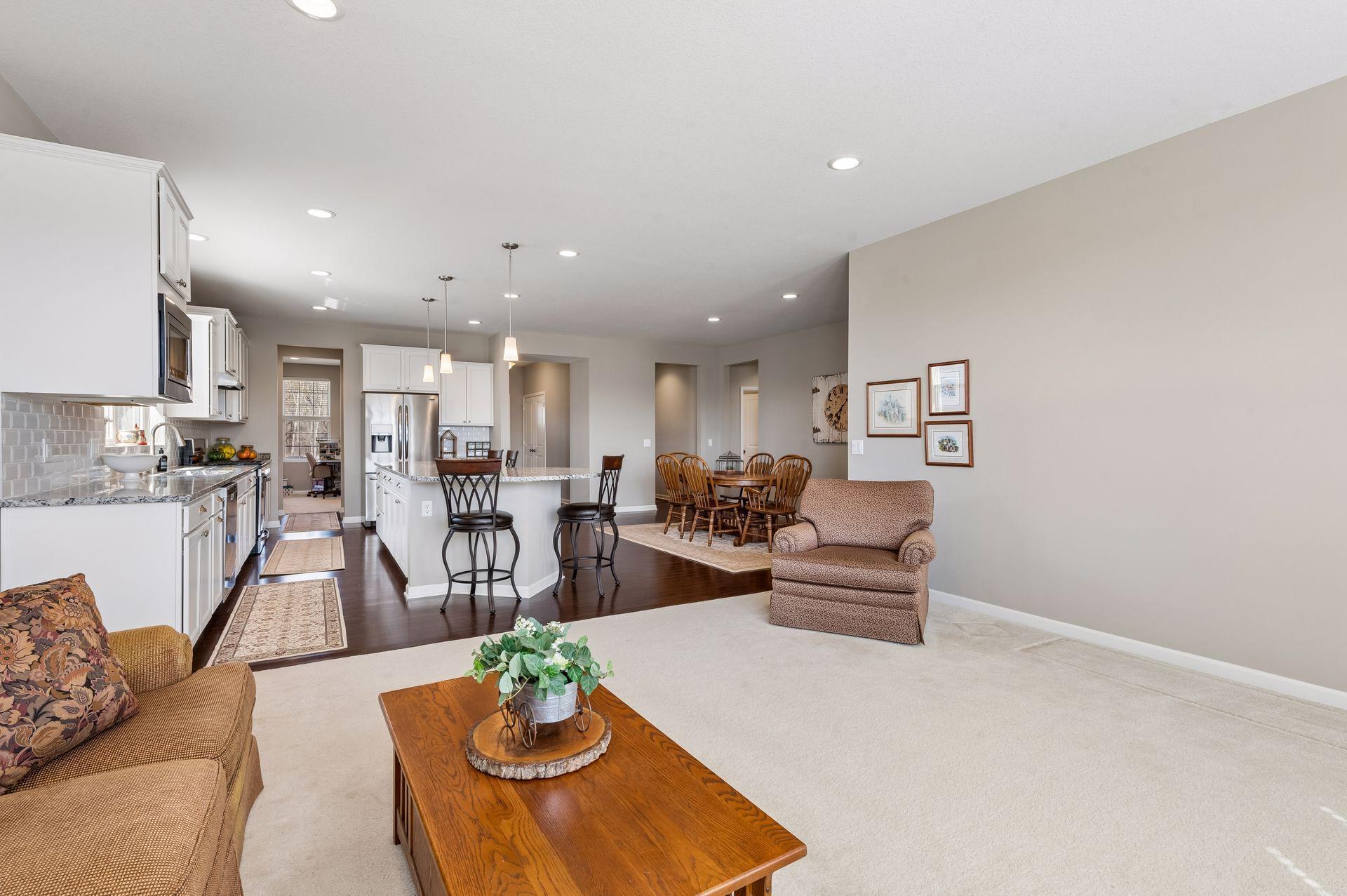11151 Territorial Trail Maple Grove, MN 55369 - Photo 6 of 34