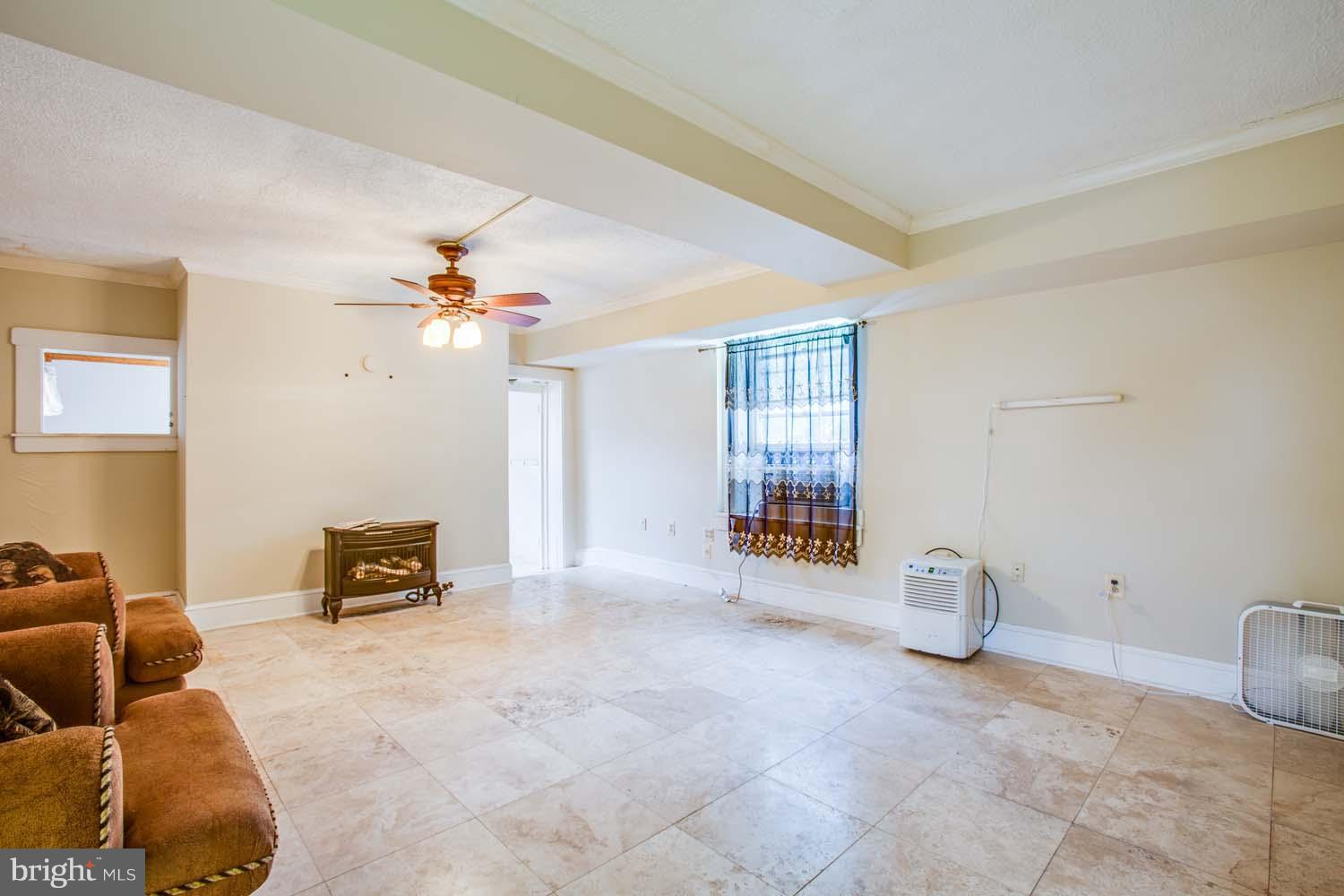 74 Waterloo Street Warrenton, VA 20186 - Photo 14 of 21 Interior (General)