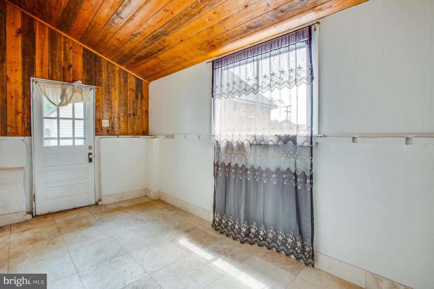 74 Waterloo Street Warrenton, VA 20186 - Photo 18 of 21 Interior (General)