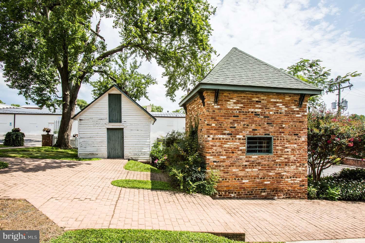 74 Waterloo Street Warrenton, VA 20186 - Photo 5 of 21 Exterior (General)