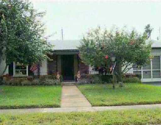 9732 S Southwest 1st Place Boca Raton, FL 33428 - Photo 1 of 1 Primary Photo