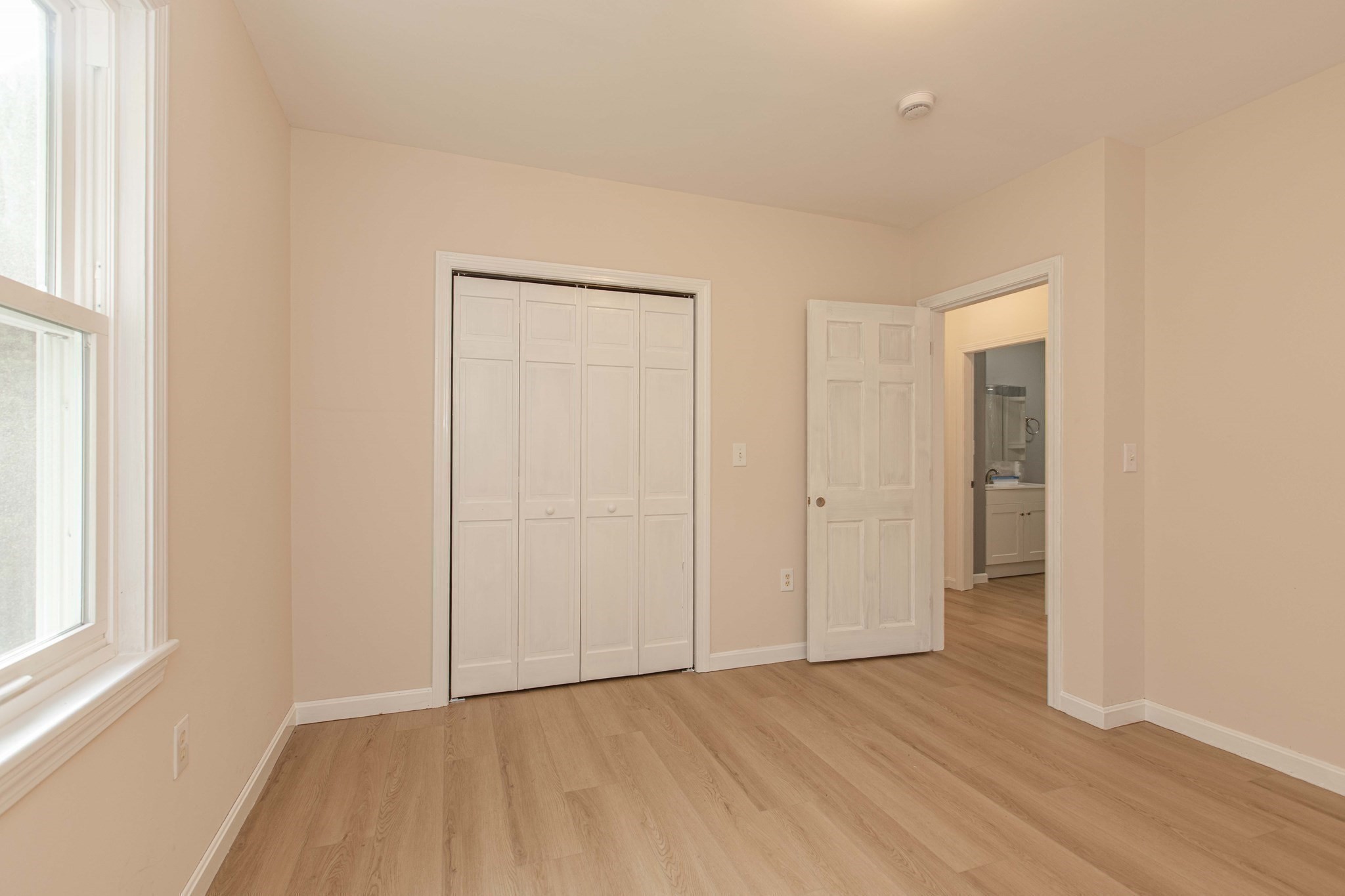 76 Roberts Road Bridgewater, MA 02324 - Photo 16 of 26 Gallery Image 16