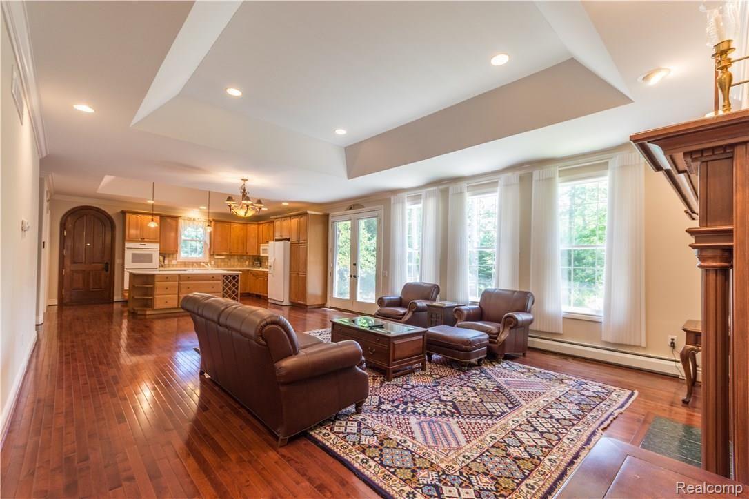 2934 Hadden Road Oakland, MI 48363 - Photo 14 of 60 2934 Hadden-45.jpg