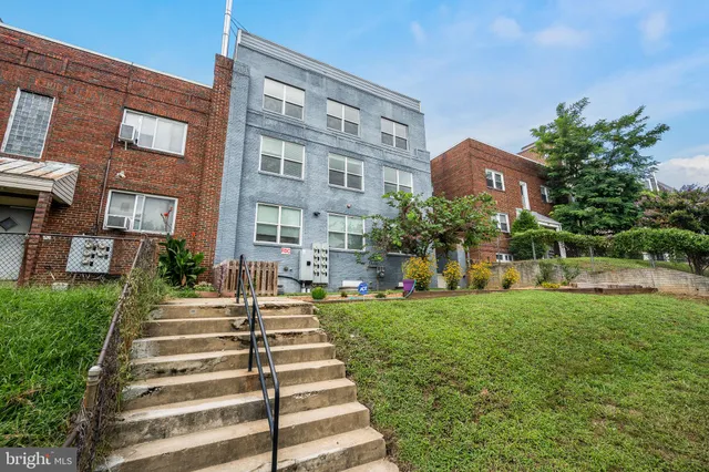 $548,899 | 1920 3rd Street Northeast, Unit 5, Washington, DC 20002