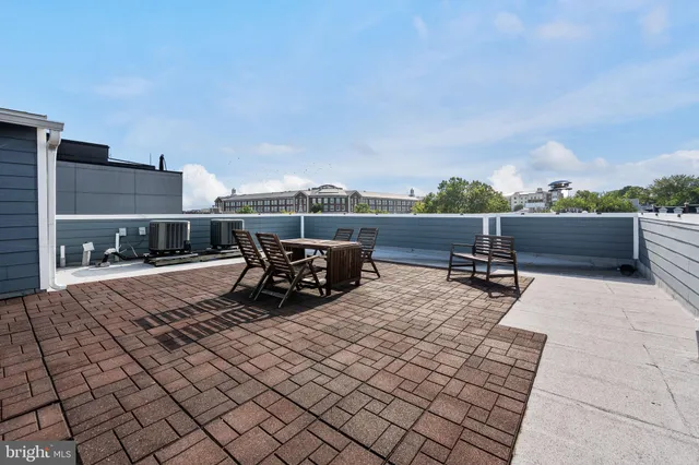 $548,899 | 1920 3rd Street Northeast, Unit 5, Washington, DC 20002