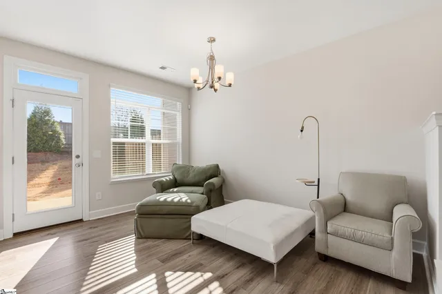 $283,000 | 324 Hollenbeck Place, Greenville, SC 29607