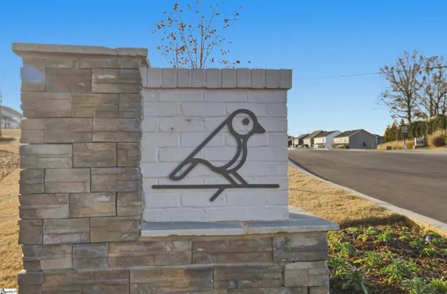 $283,000 | 324 Hollenbeck Place, Greenville, SC 29607