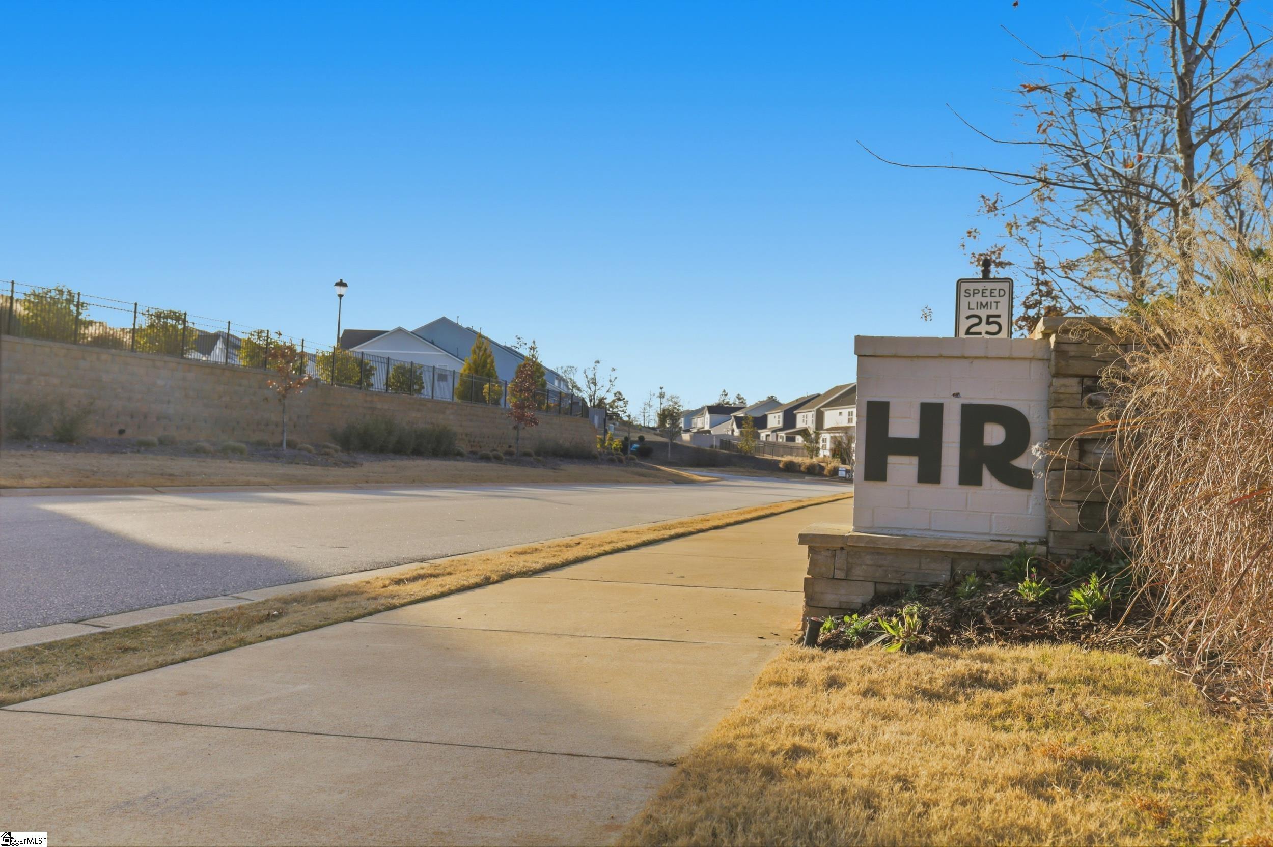 324 Hollenbeck Place Greenville, SC 29607 - Photo 28 of 44