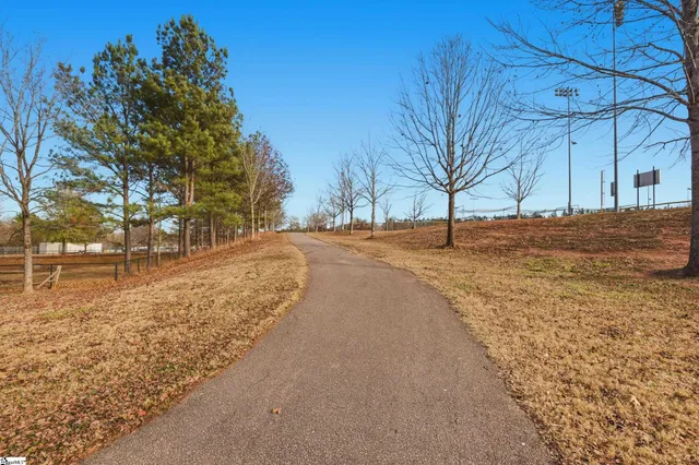 $283,000 | 324 Hollenbeck Place, Greenville, SC 29607