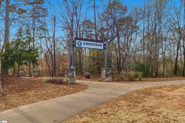 $283,000 | 324 Hollenbeck Place, Greenville, SC 29607