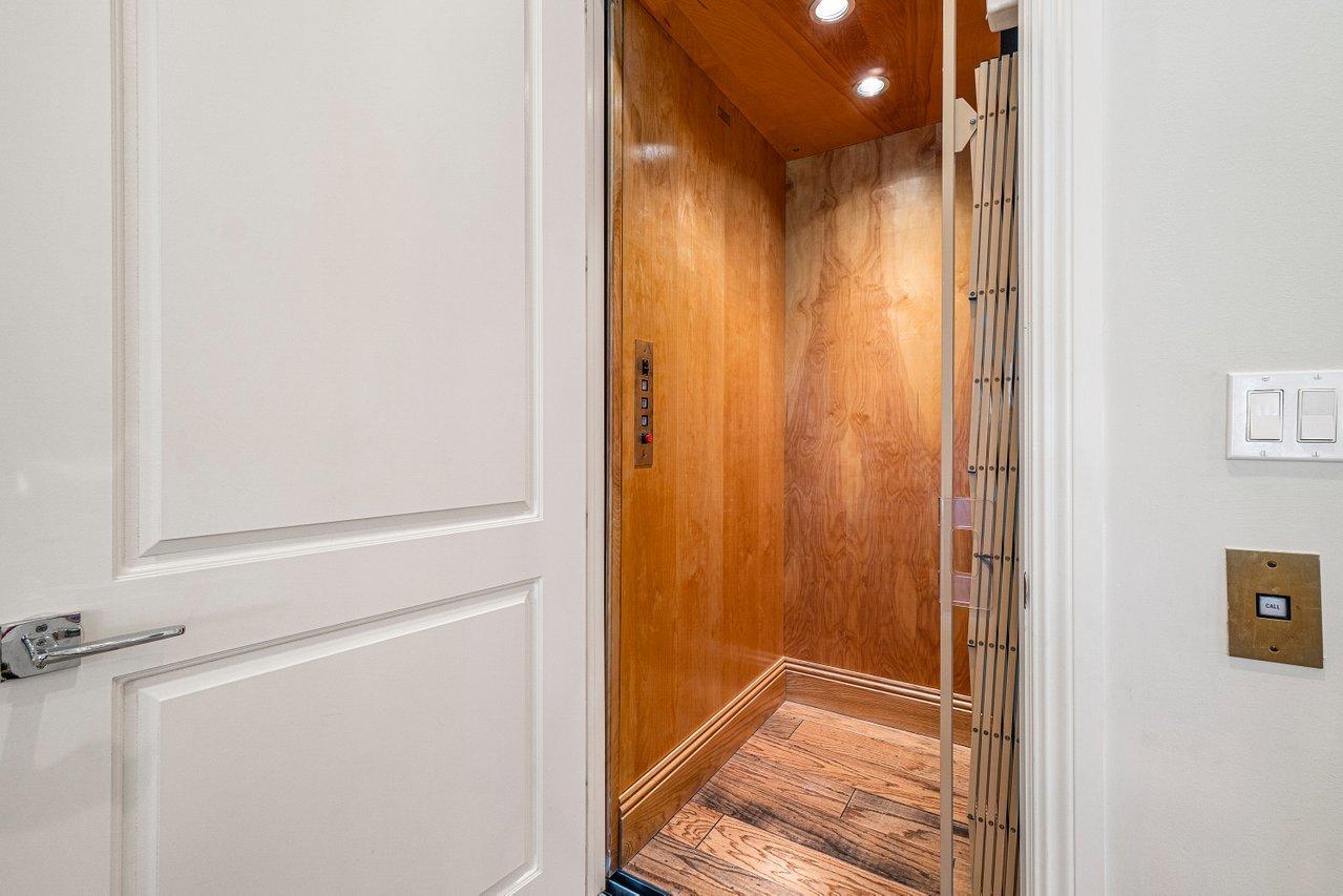 1329 Thatch Palm Drive Boca Raton, FL 33432 - Photo 24 of 69 017-1329ThatchPalmDrive-BocaRaton-FL-334