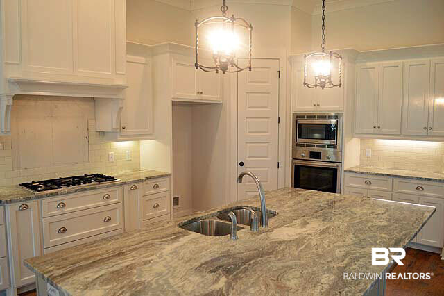 8647 Daintree Court Daphne, AL 36526 - Photo 11 of 29 Open kitchen