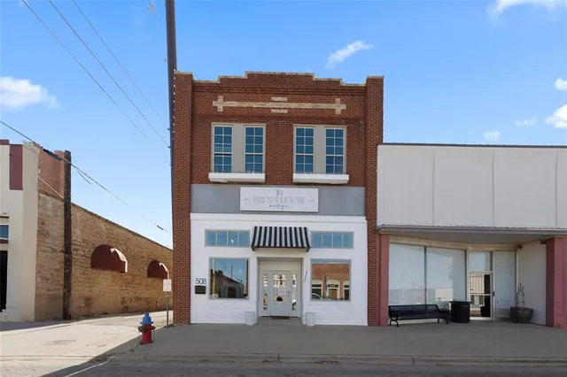 $425,000 | 508 Conrad Hilton Boulevard, Cisco, TX 76437