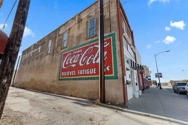 $425,000 | 508 Conrad Hilton Boulevard, Cisco, TX 76437