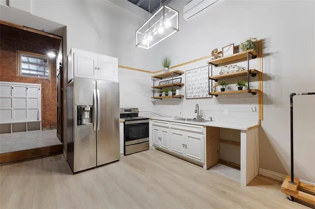 $425,000 | 508 Conrad Hilton Boulevard, Cisco, TX 76437