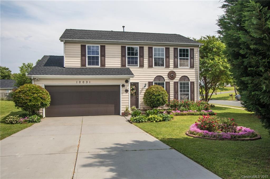 10031 Dunfries Road Matthews, NC 28105 - Photo 1 of 19 Gallery Image 1