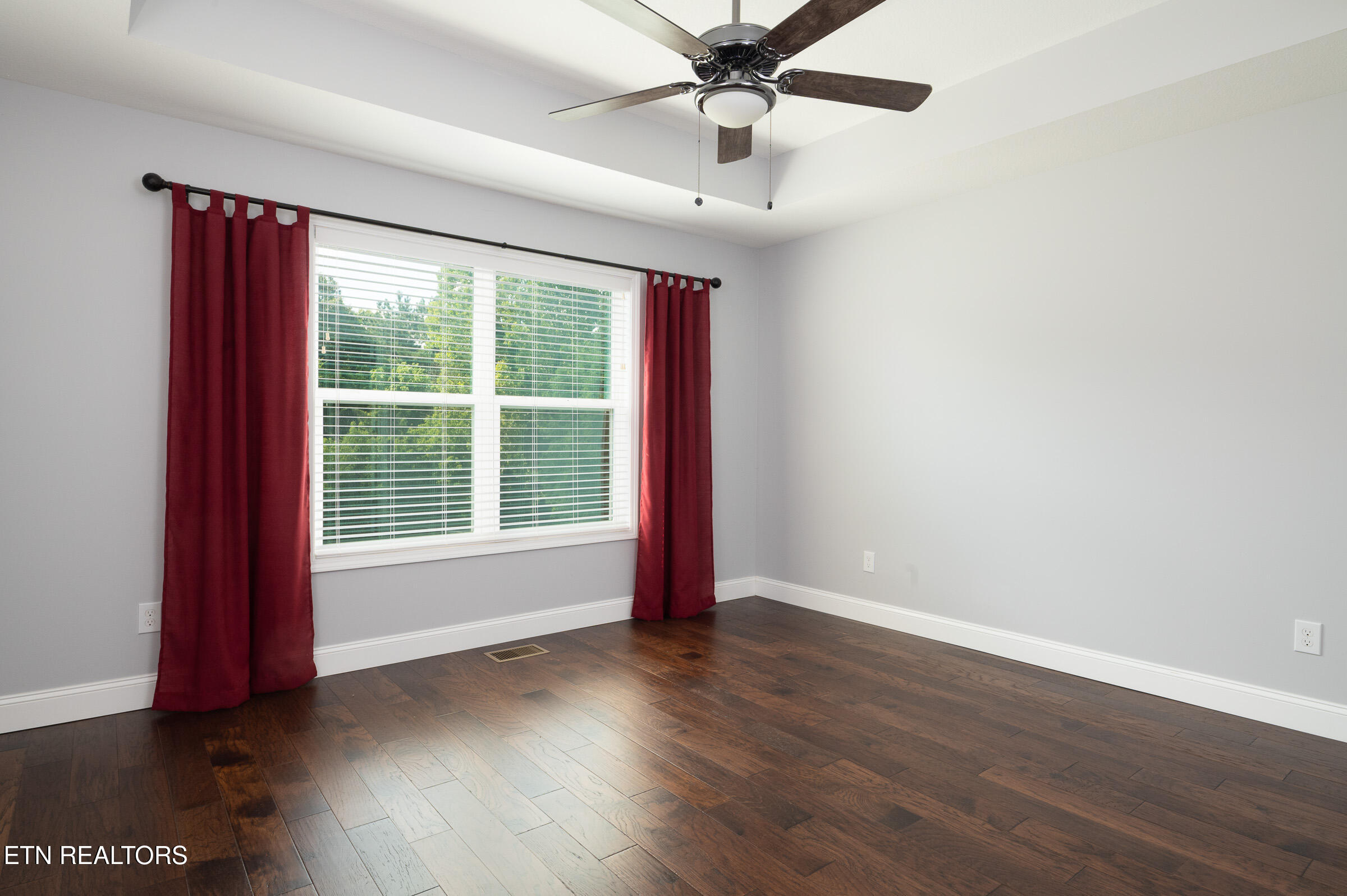 7090 Loudon Ridge Road Lenoir City, TN 37771 - Photo 13 of 28 Primary Suite