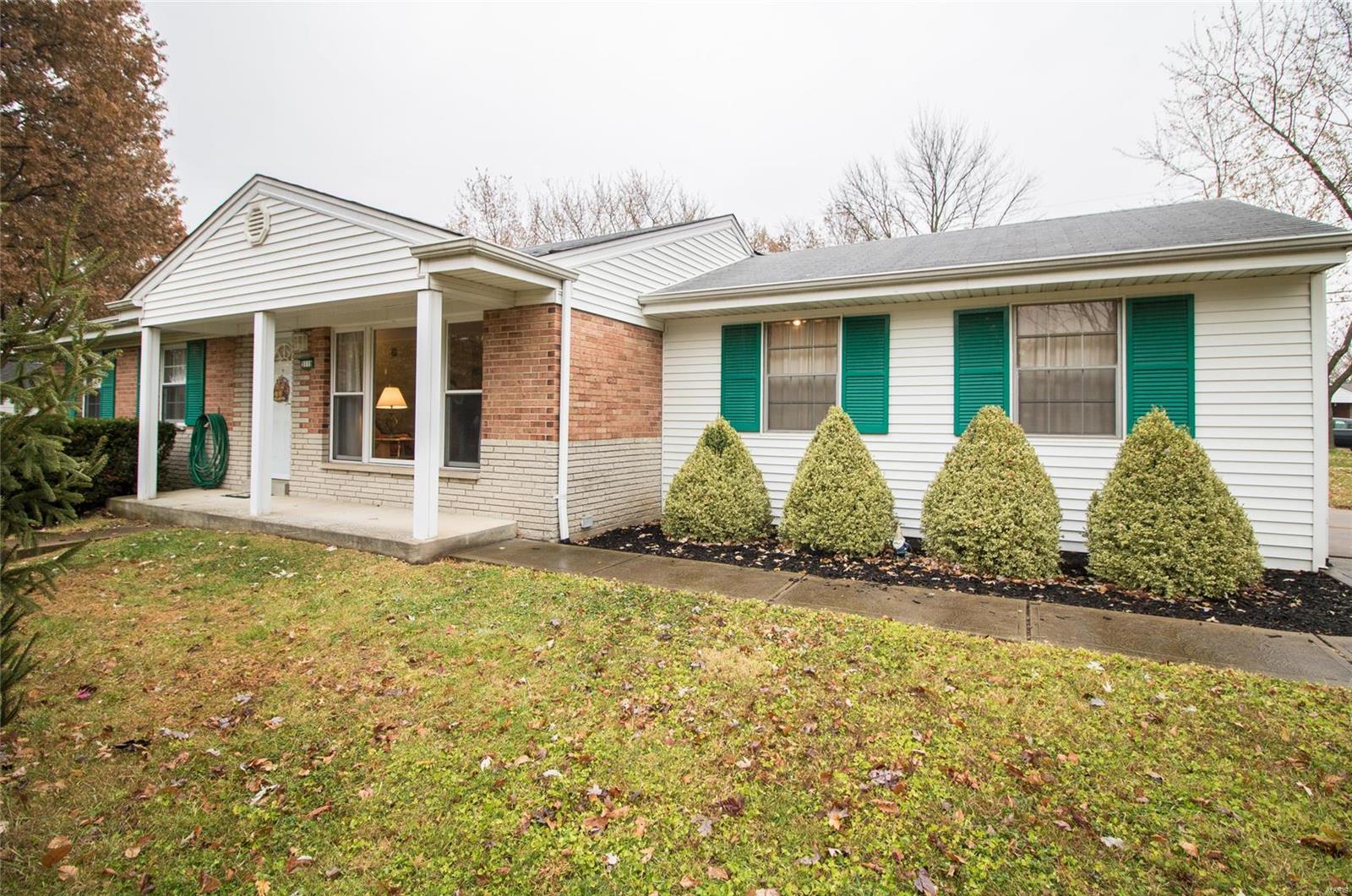 3118 Lin Tel Road St. Louis, MO 63125 - Photo 2 of 36 Gallery Image 2