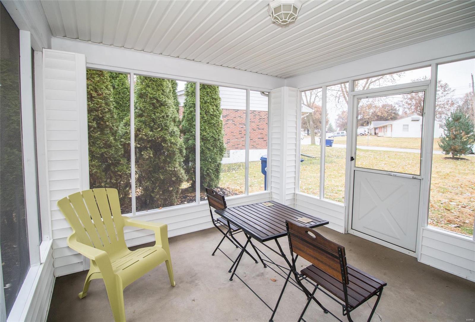 3118 Lin Tel Road St. Louis, MO 63125 - Photo 26 of 36 Gallery Image 26